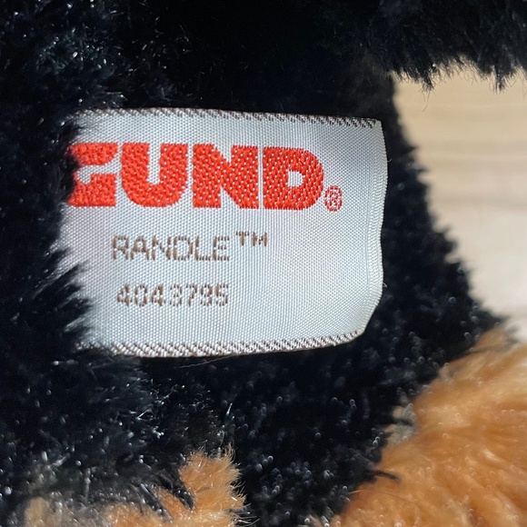 Gund Bernese Mountain Dog Plush Named Randle Stuffed Animal Realistic Toy 15" - Picture 6 of 9